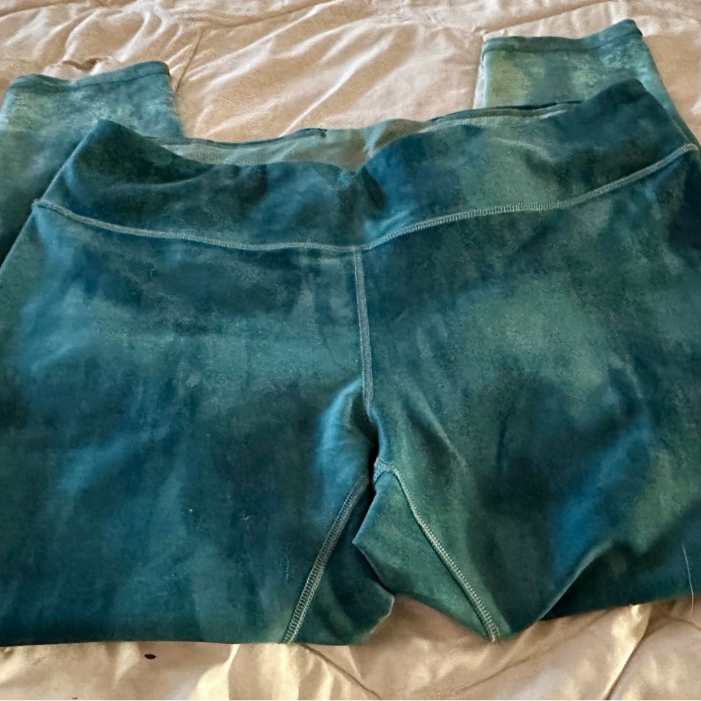 Calia women’s leggings in sea blue/green. Worn once.